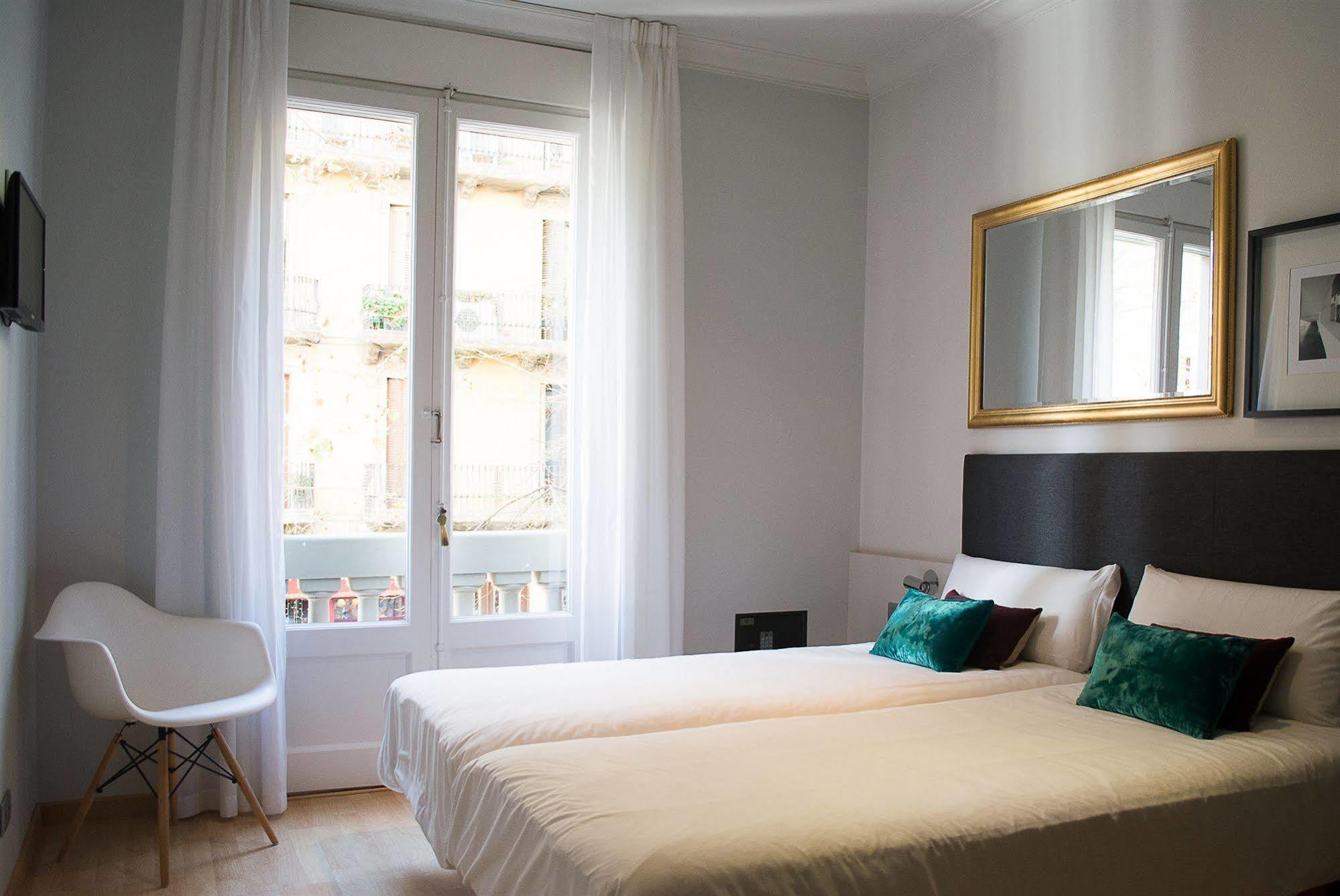 Lemar By Aspasios Bed & Breakfast Barcelona Exterior photo